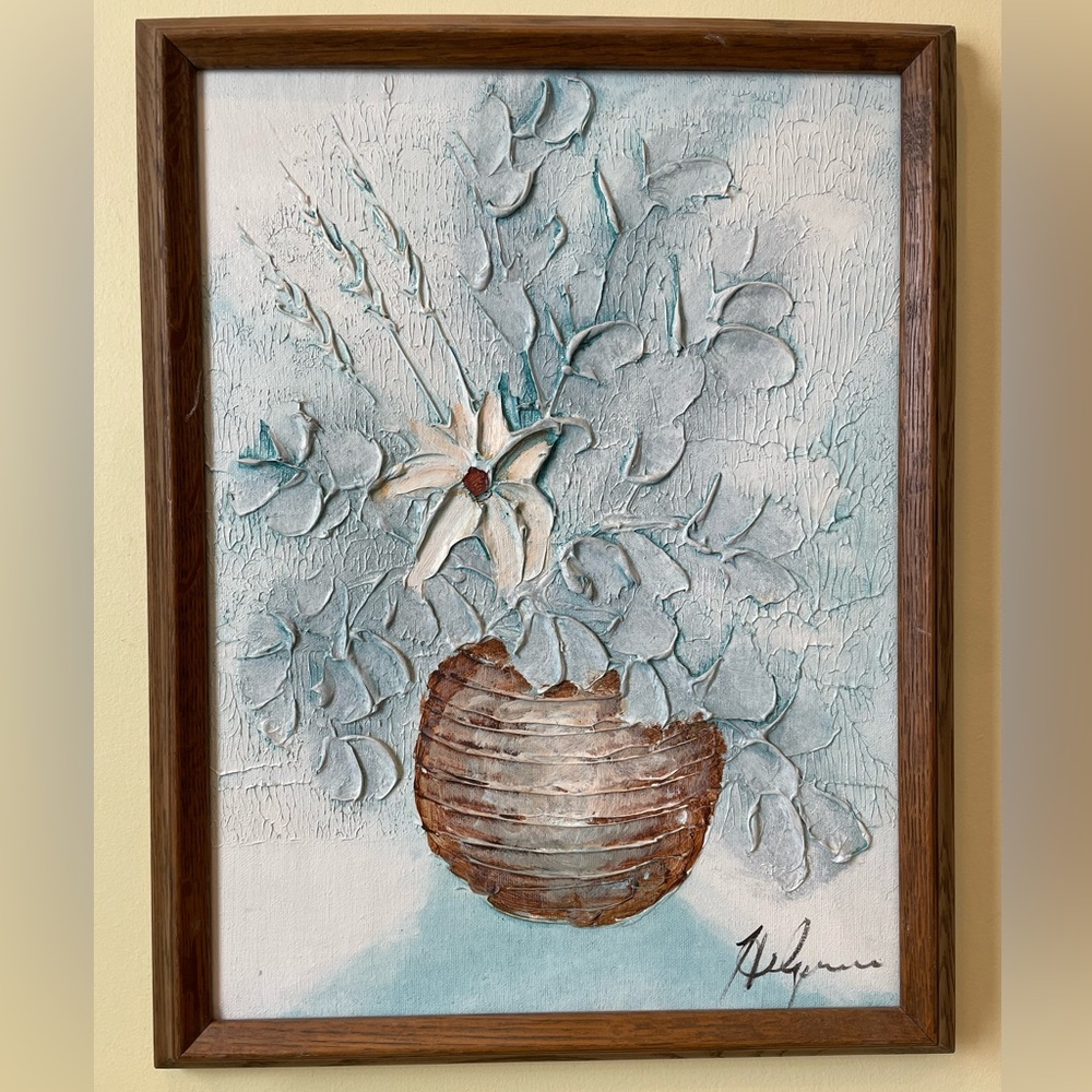 Vintage signed flower and vase oil painting with wood frame. 12x16